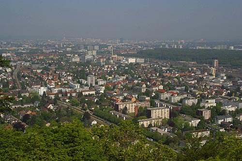 In Muttenz entsteht ein Bundes-Asylzentrum (Foto: Roland Zumbühl - picswiss.ch, CC BY-SA 3.0, Wikimedia Commons)