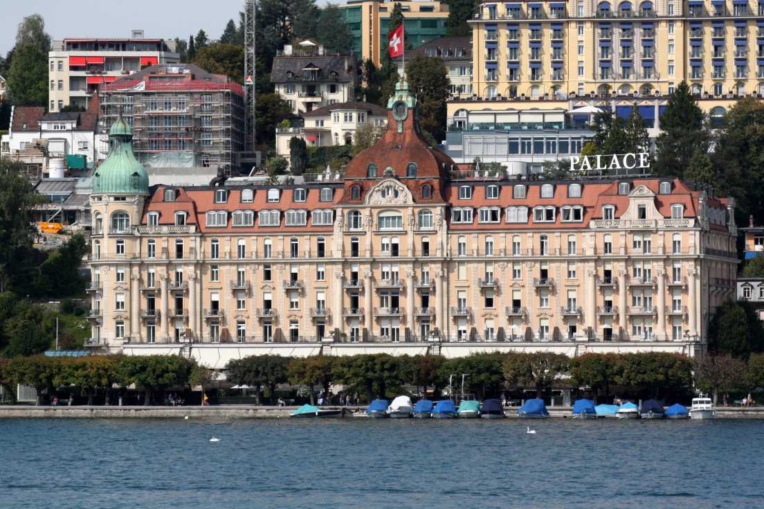 Neuer Eigentümer: Das Hotel Palace in Luzern (WES1947 - Wikimedia Commons)