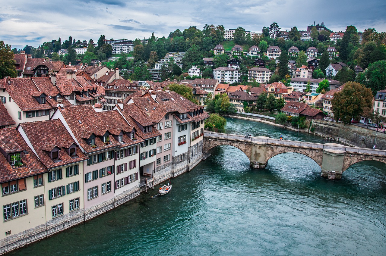 ERRES kauft in Bern und Winterthur zu (Foto: Pixabay)