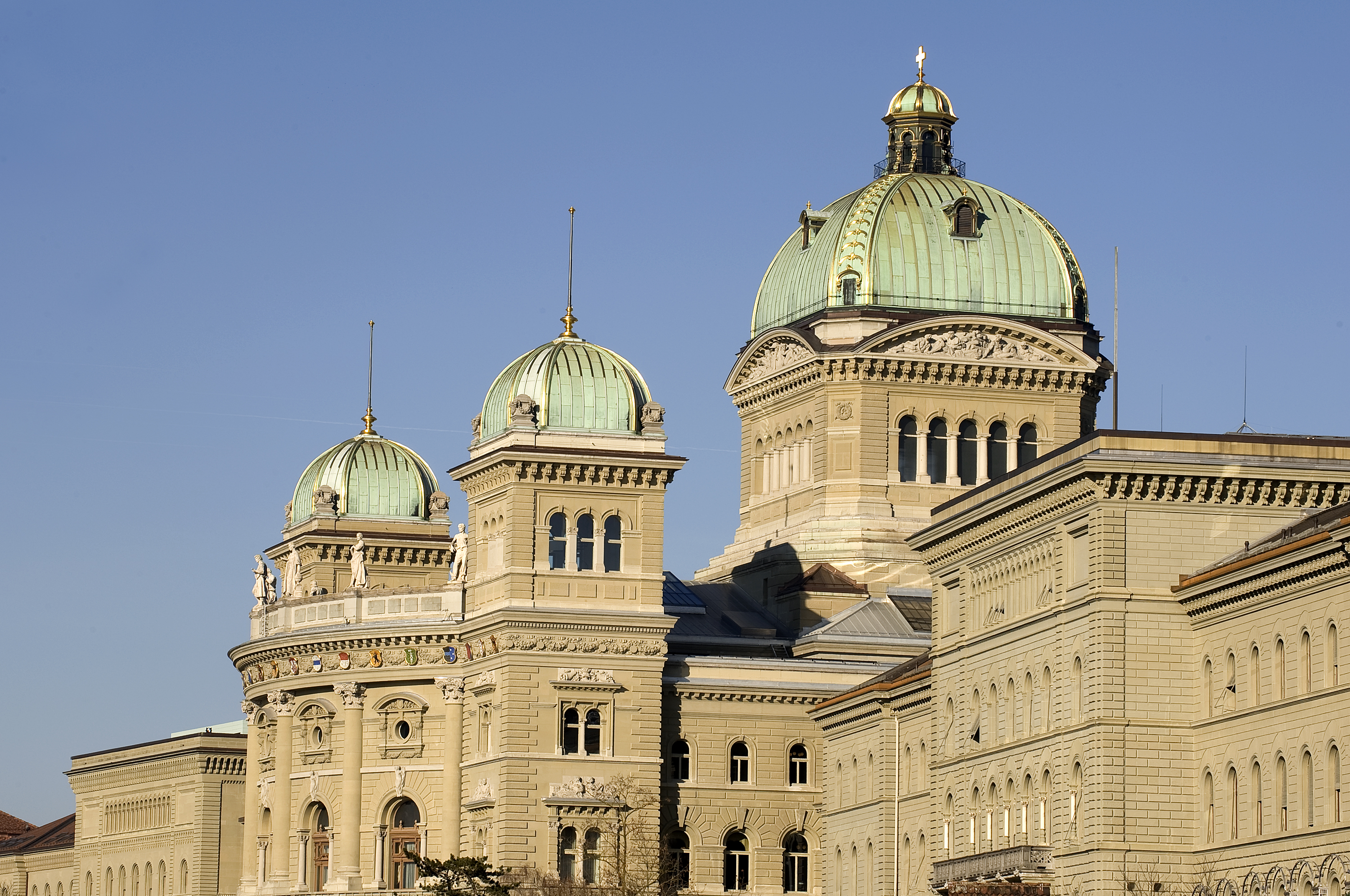 Der Nationalrat will Regelungen für Hotel-Umbauten lockern (Foto: © Das Schweizer Parlament)